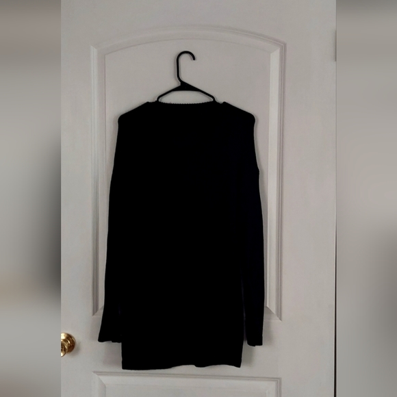 Womens long sweater - Picture 3 of 3